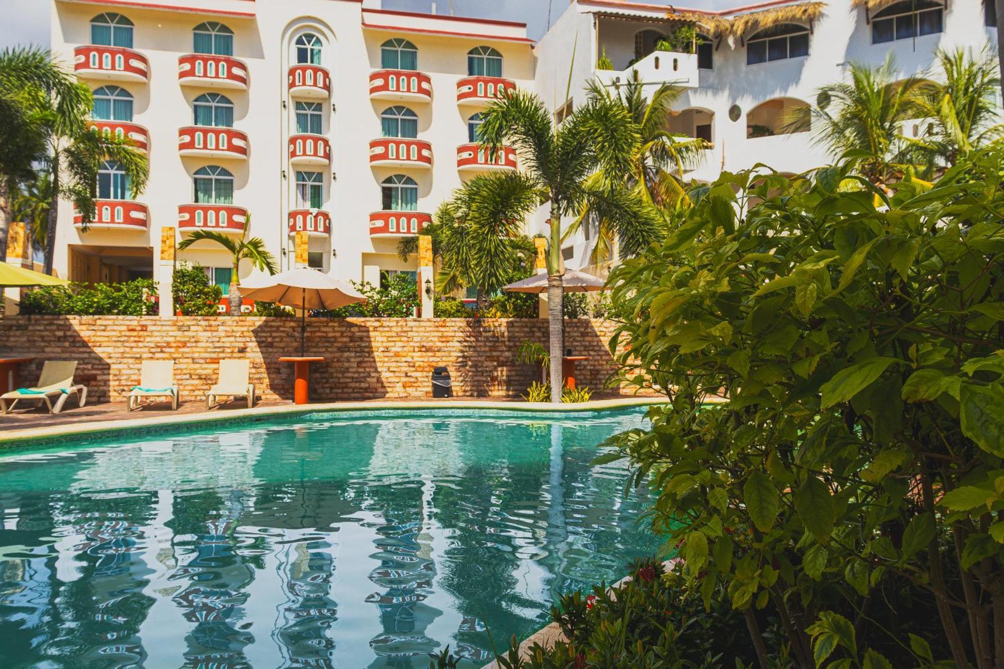 ホテル Casa Danna Huatulco サンタ・クルス・ウアトゥルコ エクステリア 写真