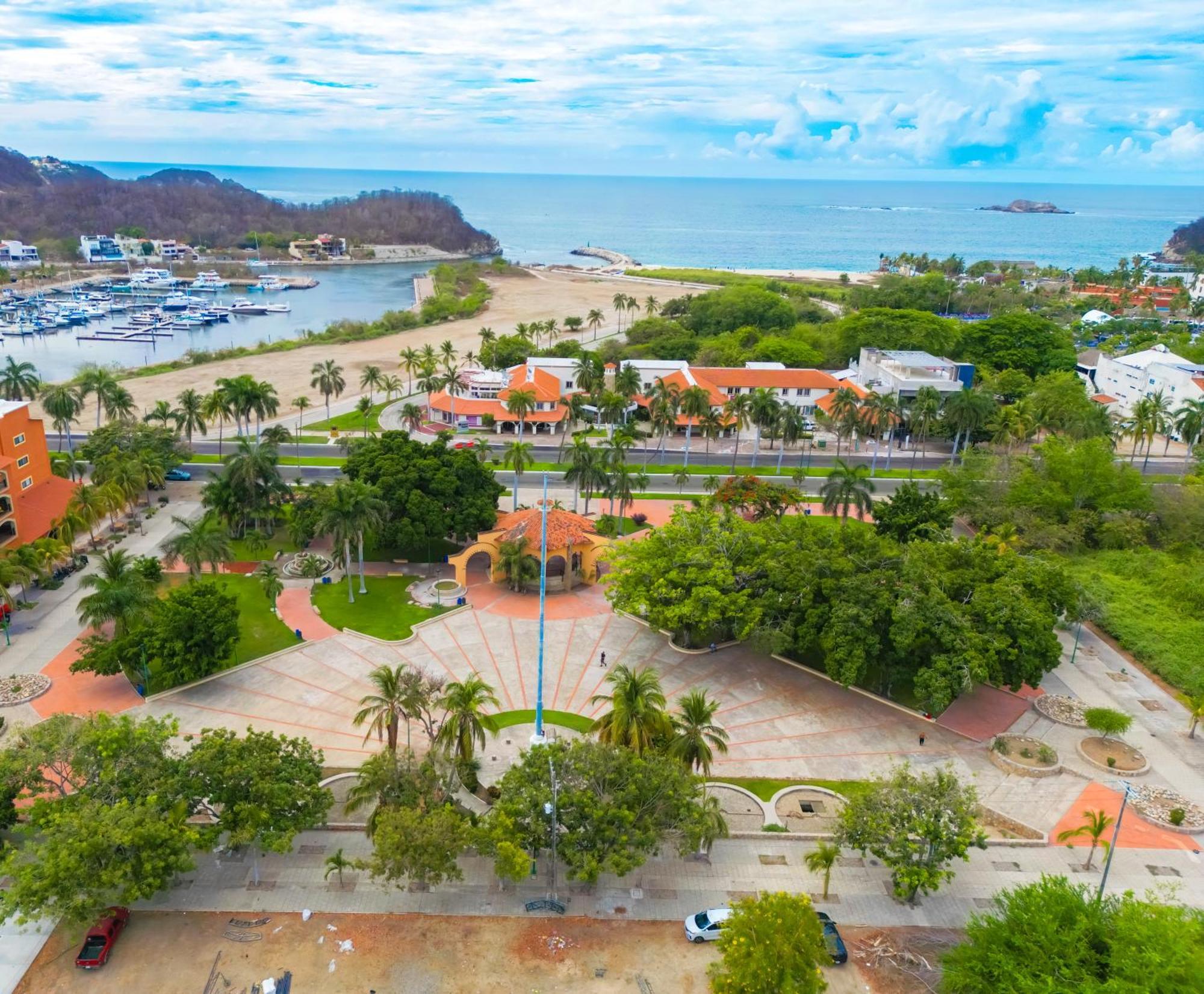 ホテル Casa Danna Huatulco サンタ・クルス・ウアトゥルコ エクステリア 写真