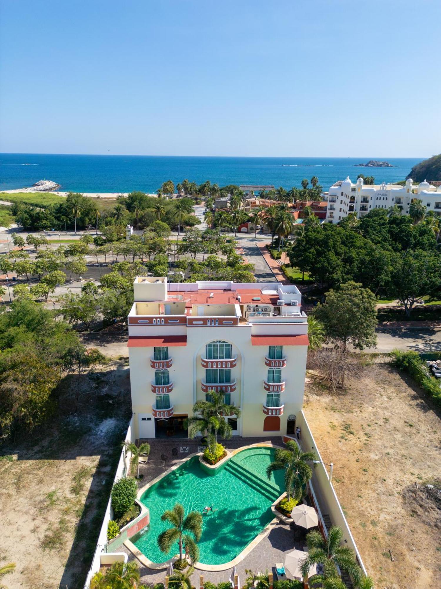 ホテル Casa Danna Huatulco サンタ・クルス・ウアトゥルコ エクステリア 写真